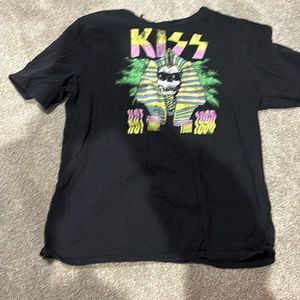 KISS graphic tee